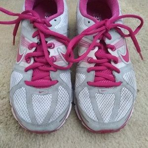 Women's Nike Pegasus 28 Running Shoes